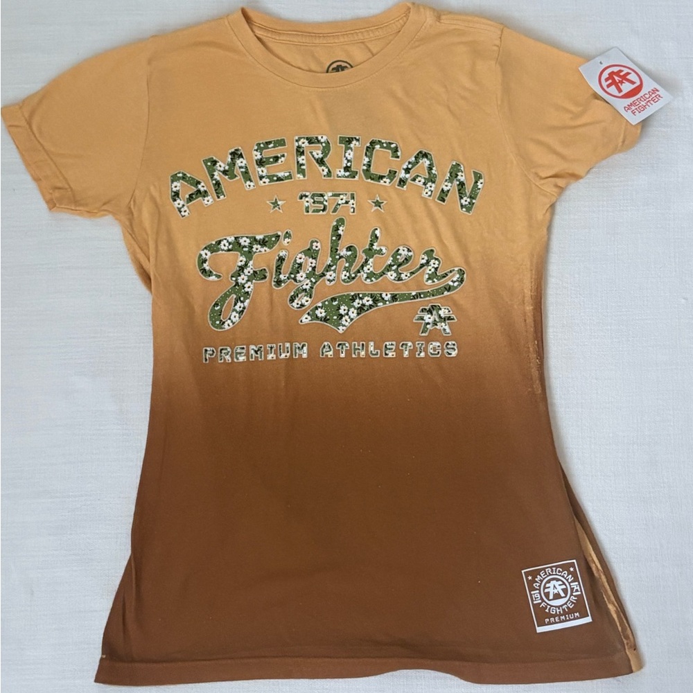 Women’s American Fighter XS shirt NWT